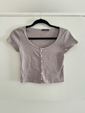 Brandy Melville John Galt Zelly Top Short Sleeve Button Front Mauve Purple OS